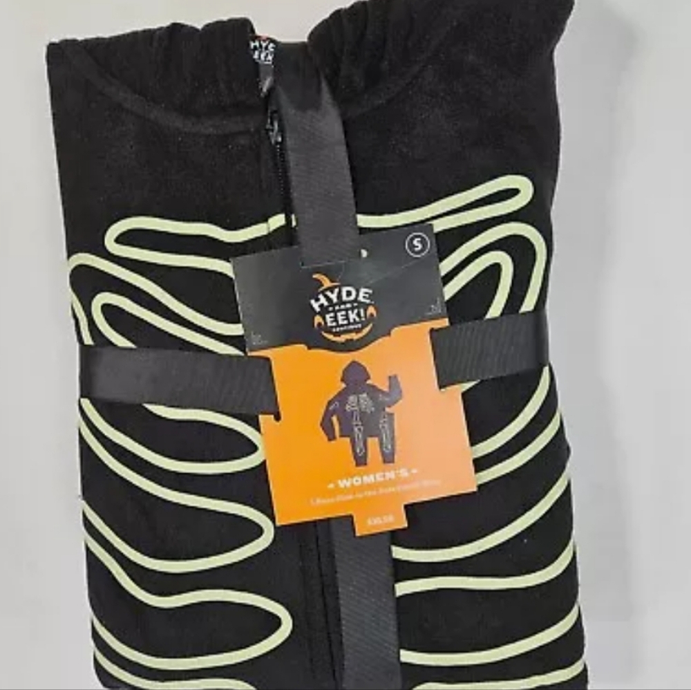 NWT" Hyde & Eek" Sleep One Piece Women  Hooded Halloween Glow-In-The-Dark PJ